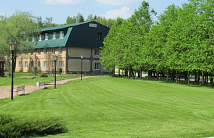 Лесная поляна. Дом отдыха