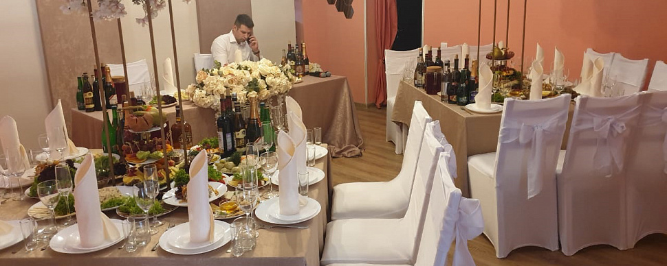 Основной зал