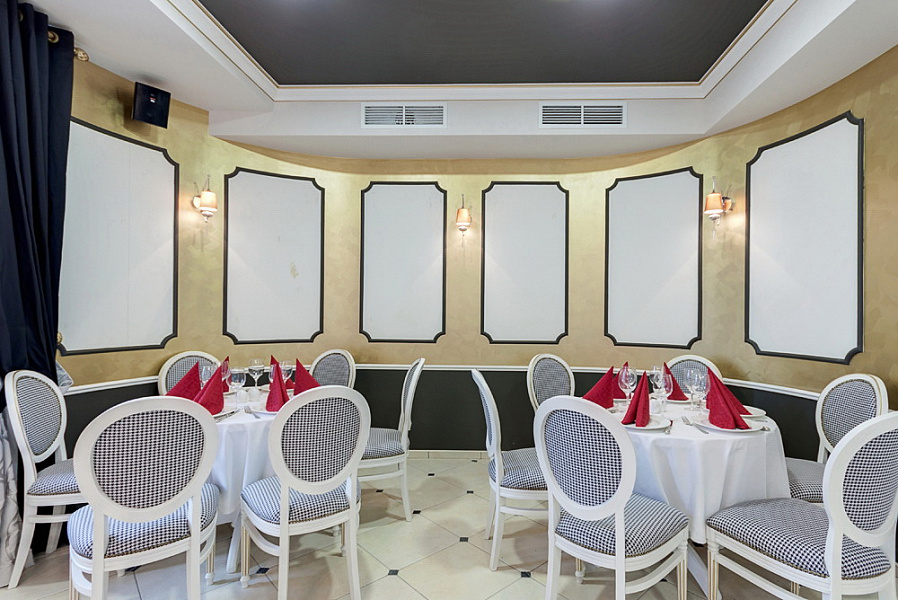 Зал второго этажа