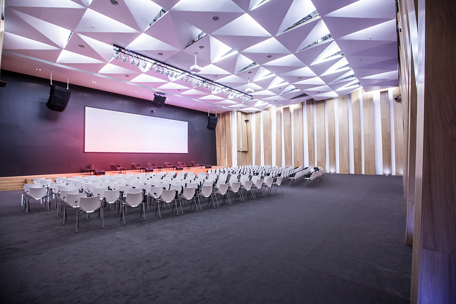 Закрытие всего конгресс-центра