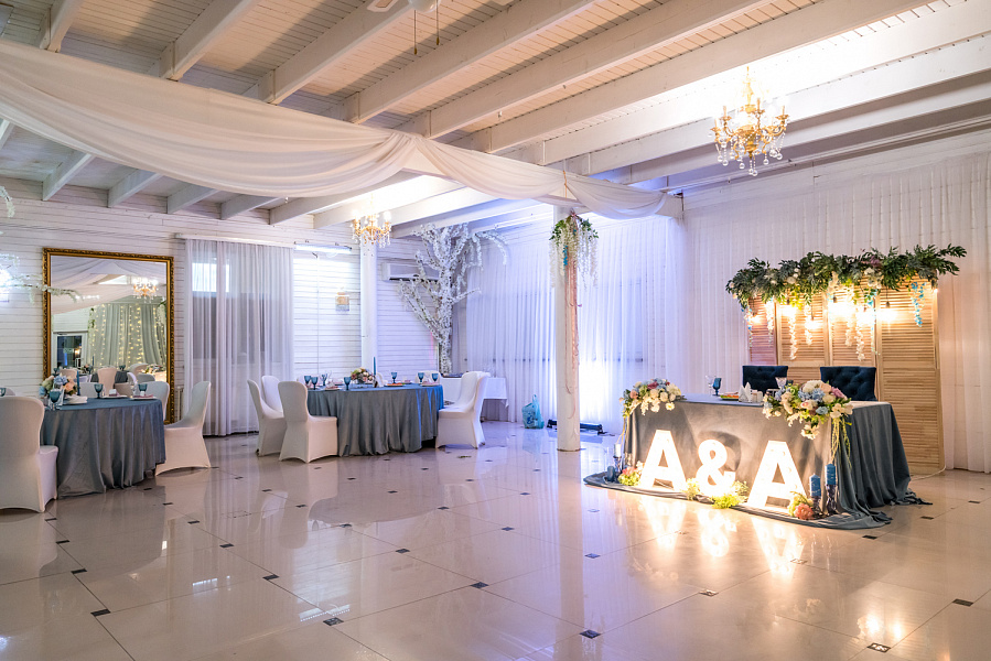 Зеркальный зал