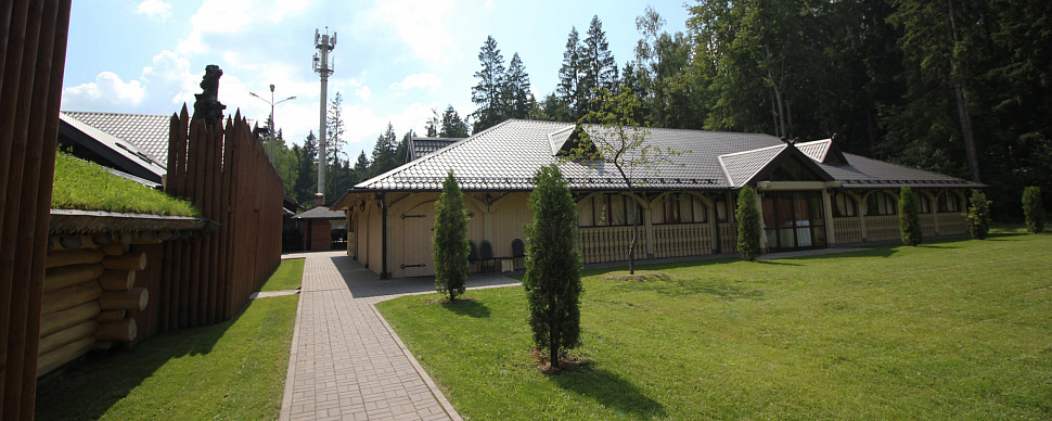 Зал Графский