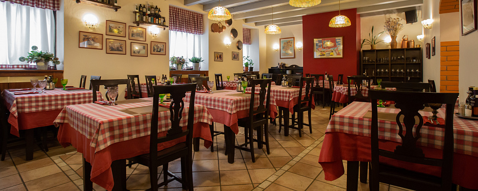 Средний зал