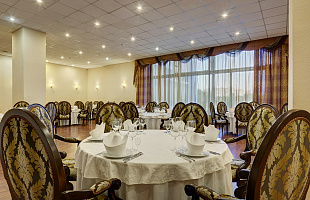 Ресторанно-банкетный комплекс отеля Парк Тауэр