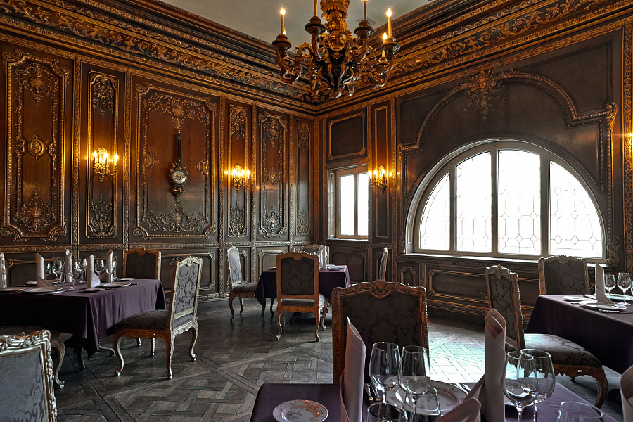 Парадный зал