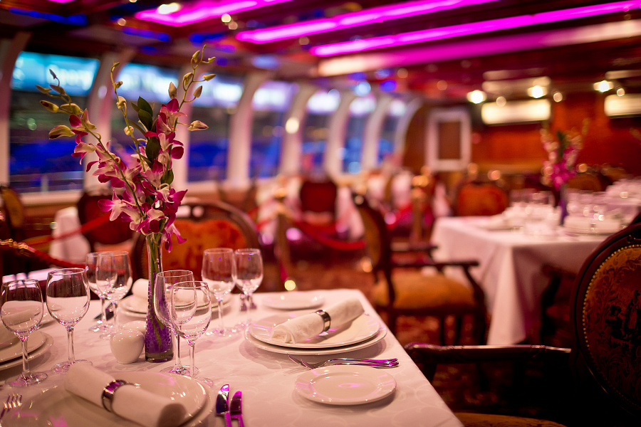 Салон Первого класса на яхтах  Примавера