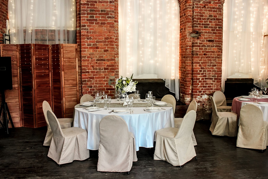 Основной зал