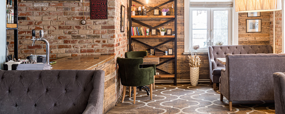 Основной зал