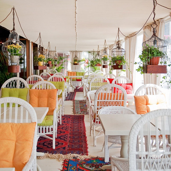 Тапчан на Русаковской