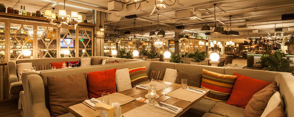 Основной зал