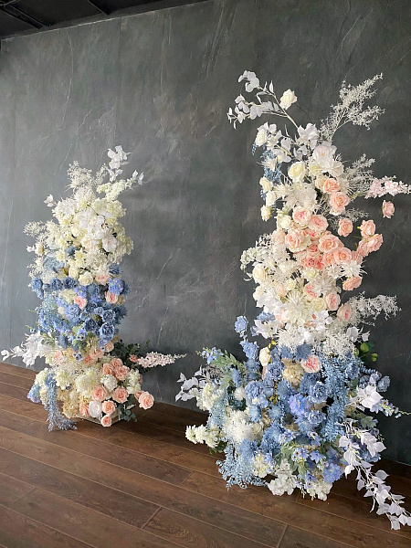 Зал с террасой