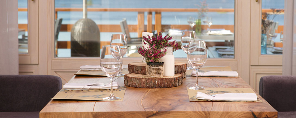 Основной зал