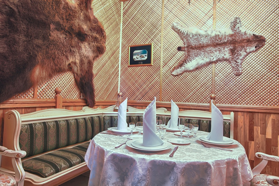 Охотничий зал